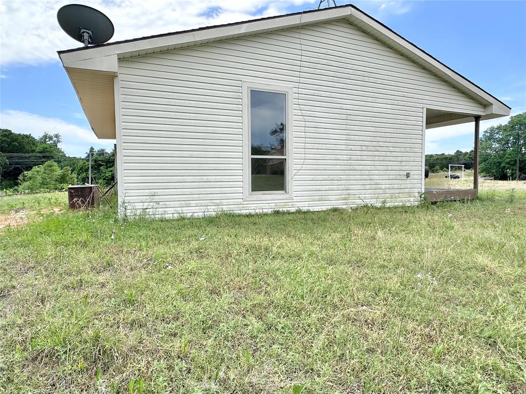 1705 W Walnut Street Property Photo 21