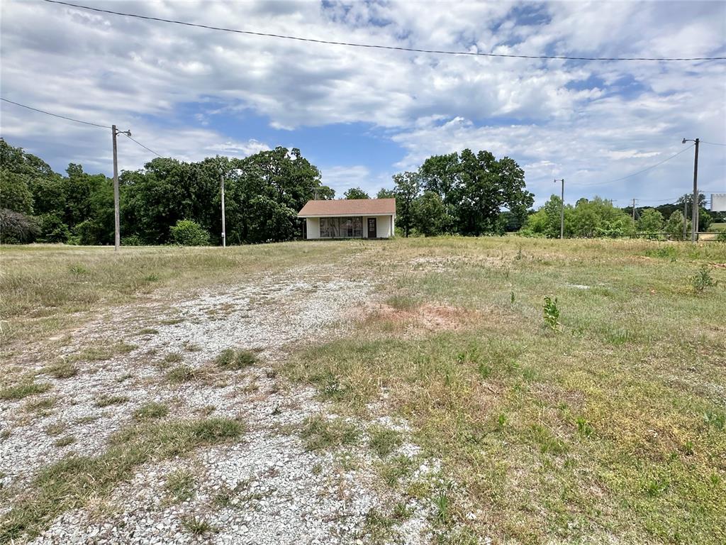 1705 W Walnut Street Property Photo 36
