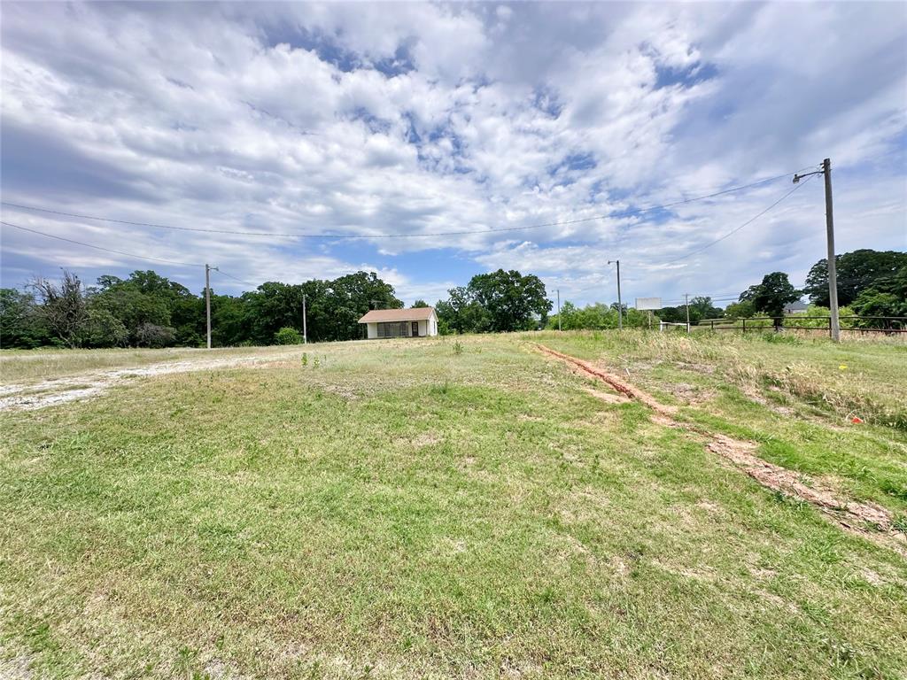 1705 W Walnut Street Property Photo 37