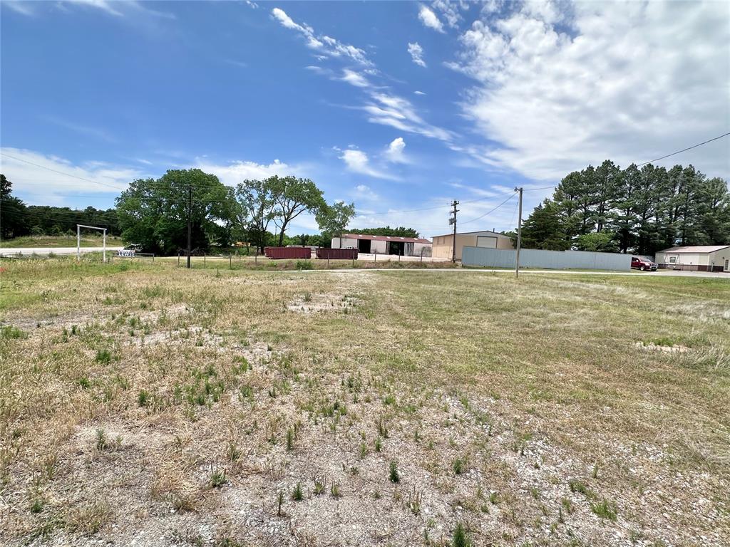 1705 W Walnut Street Property Photo 38