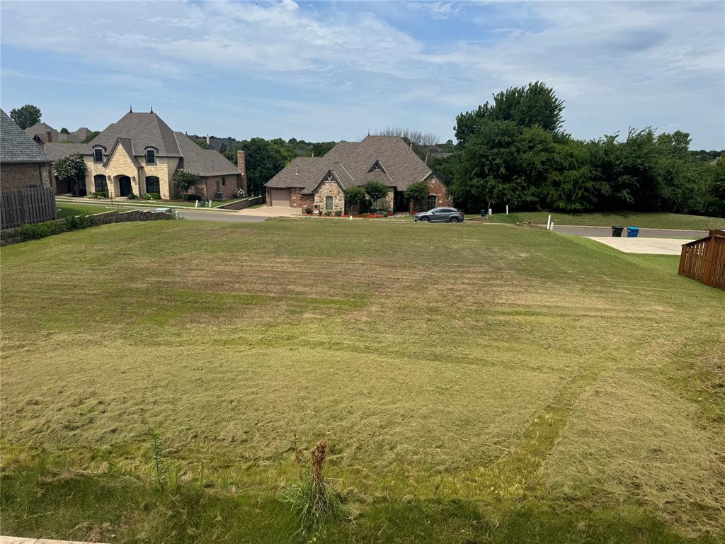 2932 Lakeshire Ridge Way Property Photo 4