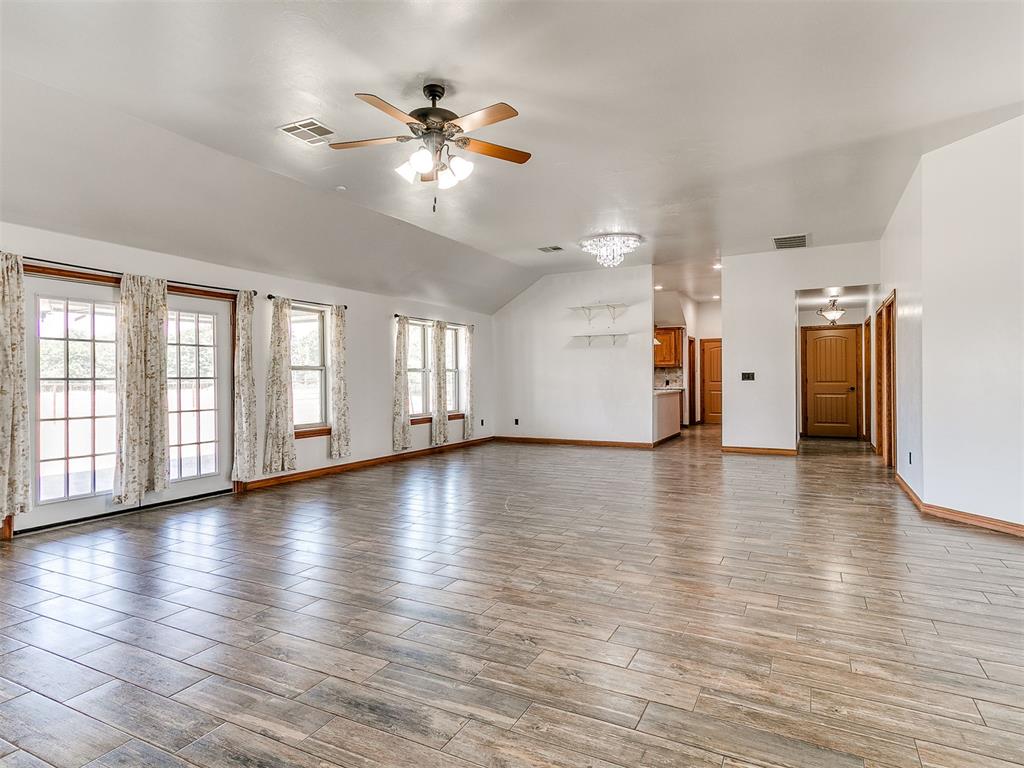 2801 S Peebly Road Property Photo 16