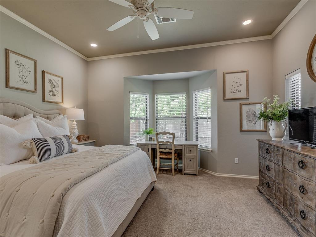 16205 Old Oak Drive Property Photo 23