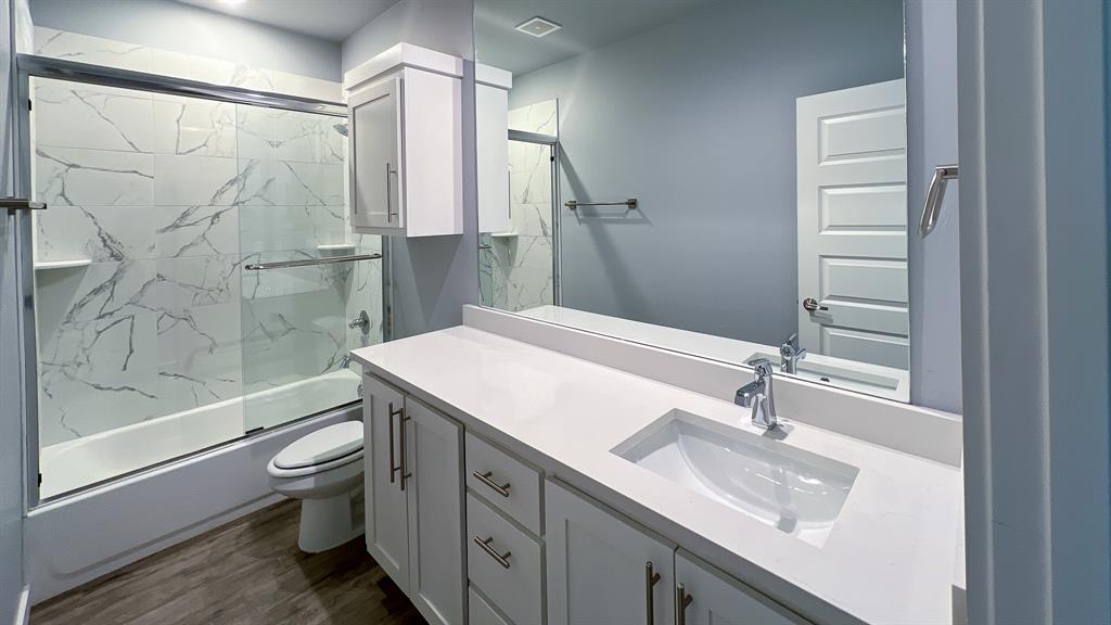 17611 Natalie Court Property Photo 29