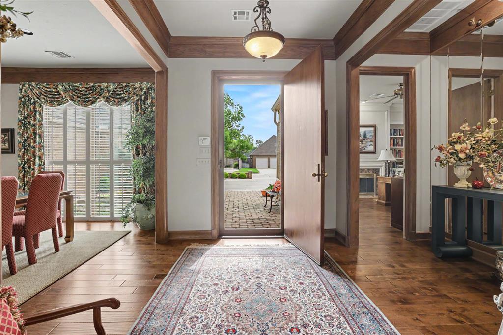 12905 Deerfield Court Property Photo 6