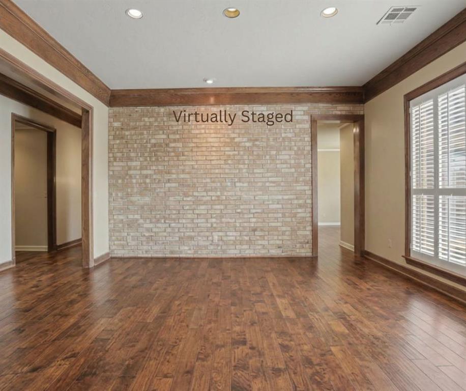 12905 Deerfield Court Property Photo 8