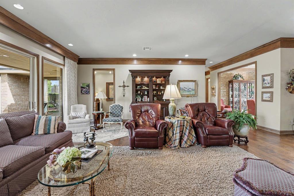 12905 Deerfield Court Property Photo 12