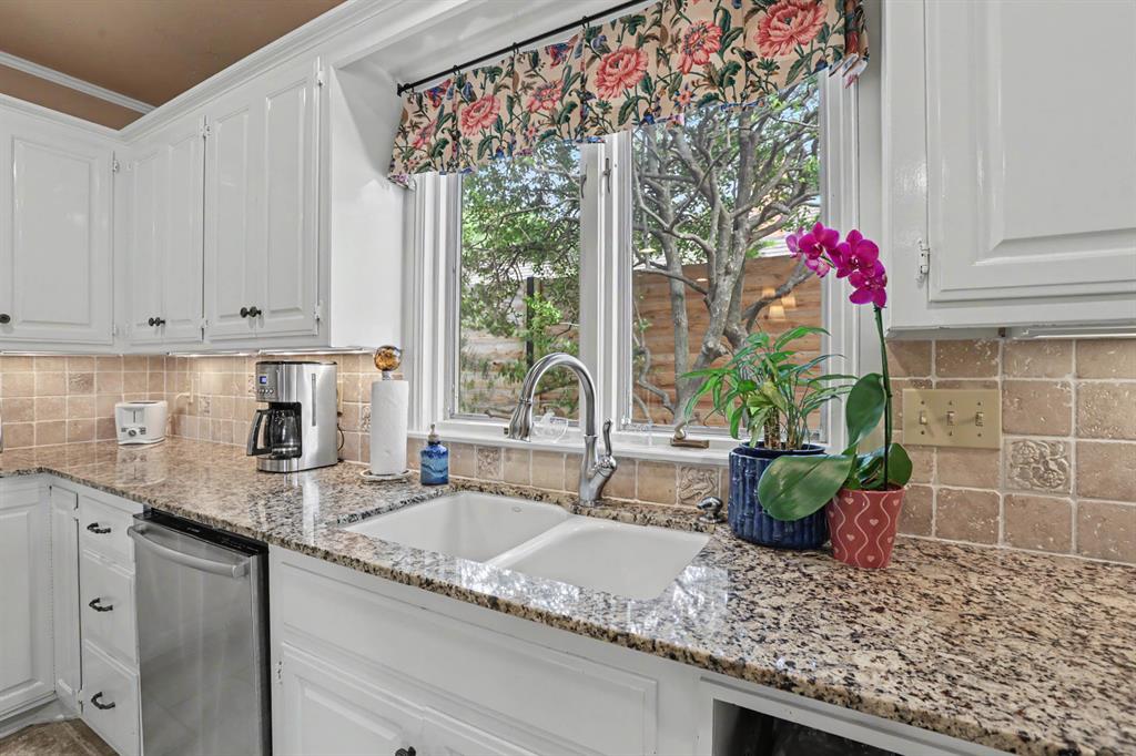 12905 Deerfield Court Property Photo 19