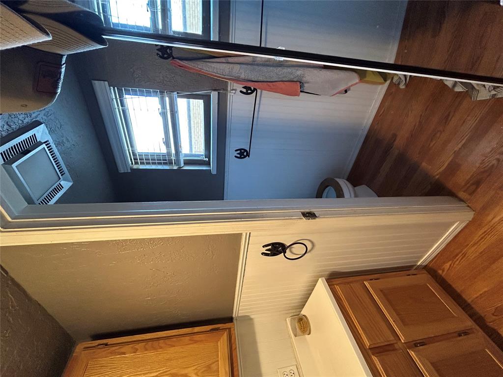 414 N Broadway Avenue Property Photo 6