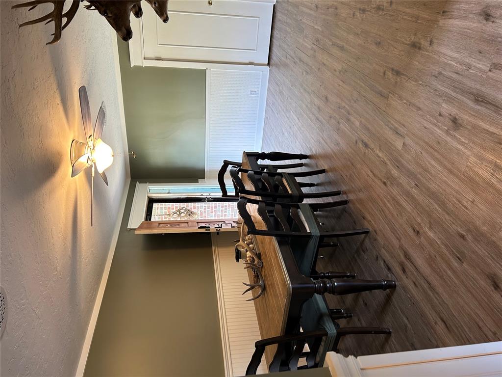414 N Broadway Avenue Property Photo 11