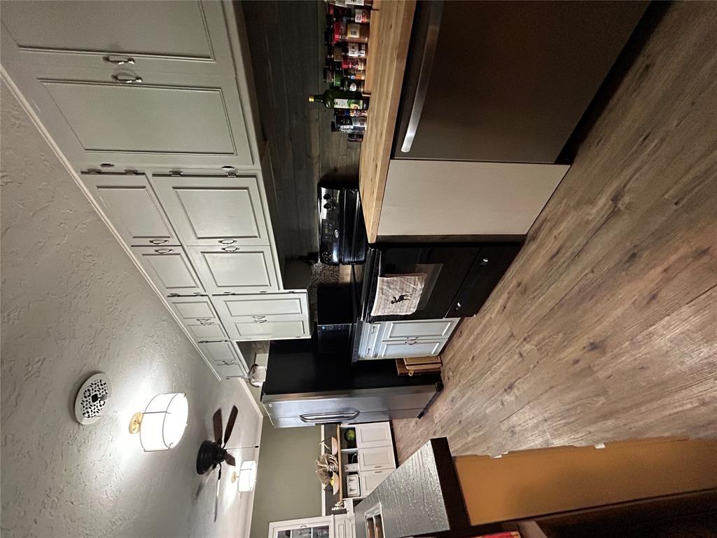 414 N Broadway Avenue Property Photo 28