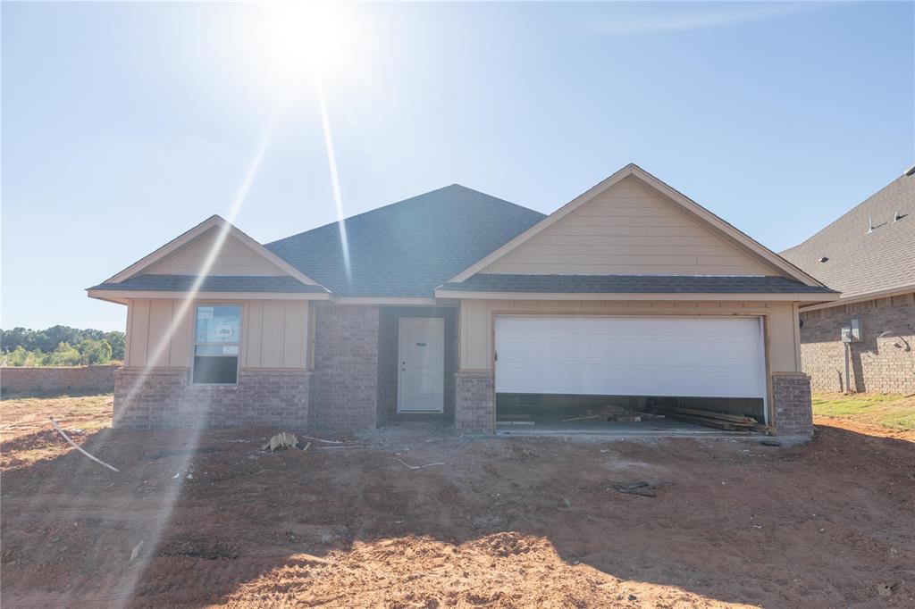 805 Westfall Boulevard Property Photo 16