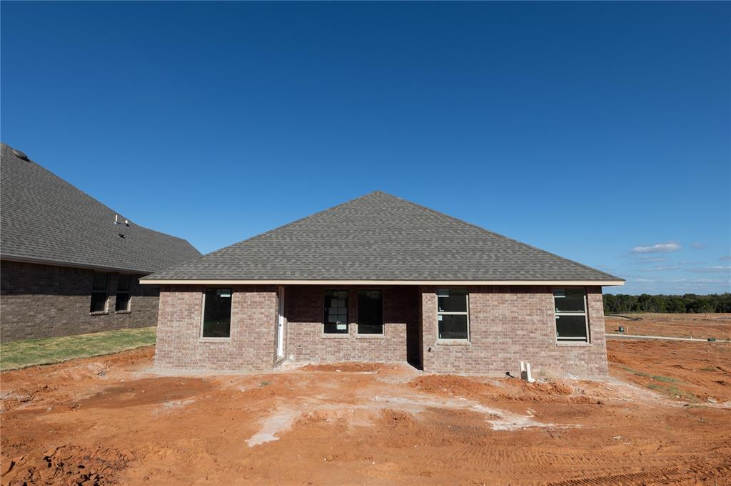 805 Westfall Boulevard Property Photo 18