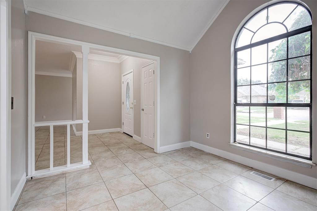 9313 Southlake Drive Property Photo 13