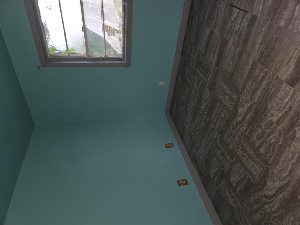 3707 Springdale Road Property Photo 11