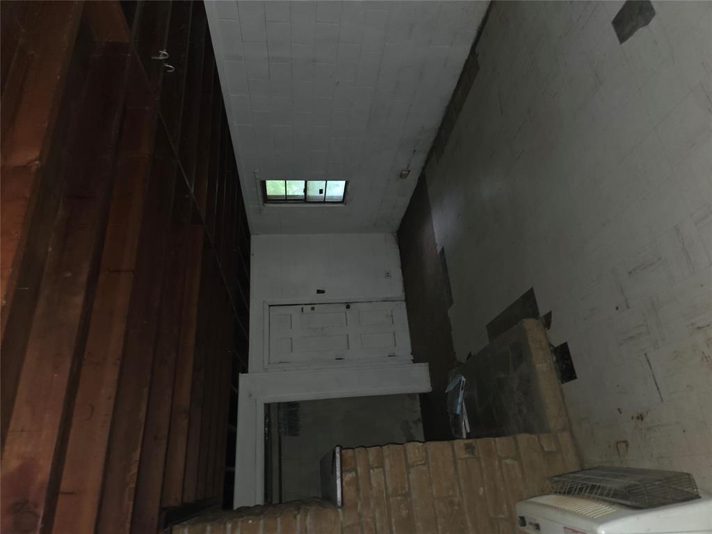 3707 Springdale Road Property Photo 14