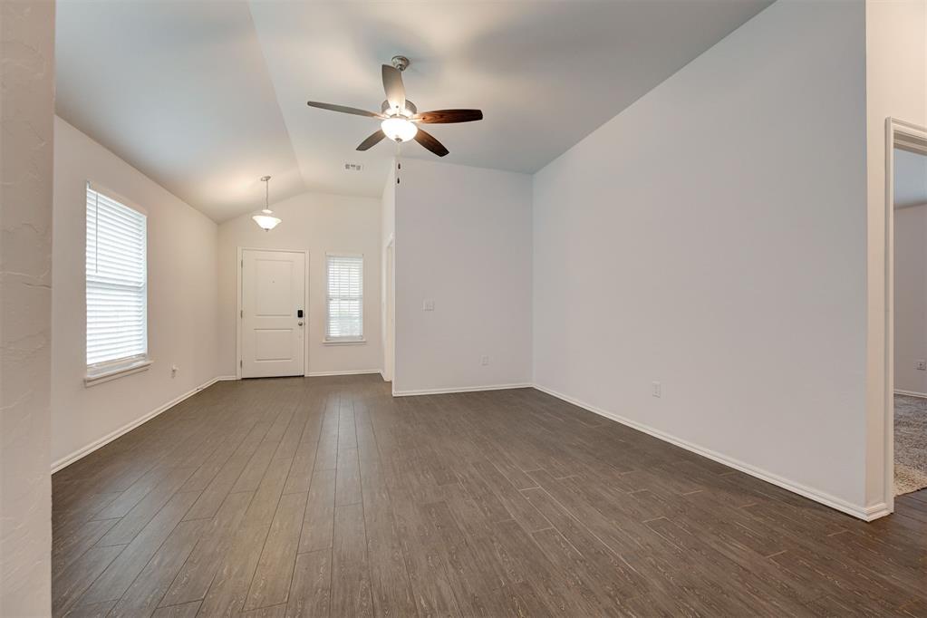 3717 Central Park Drive Property Photo 13