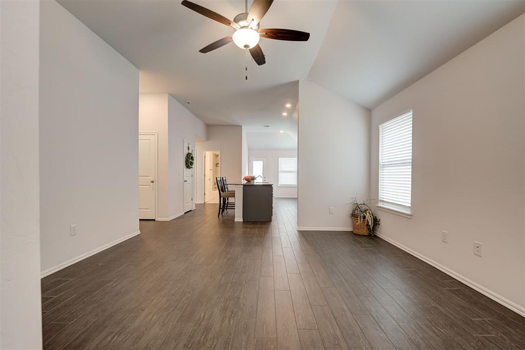 3717 Central Park Drive Property Photo 14