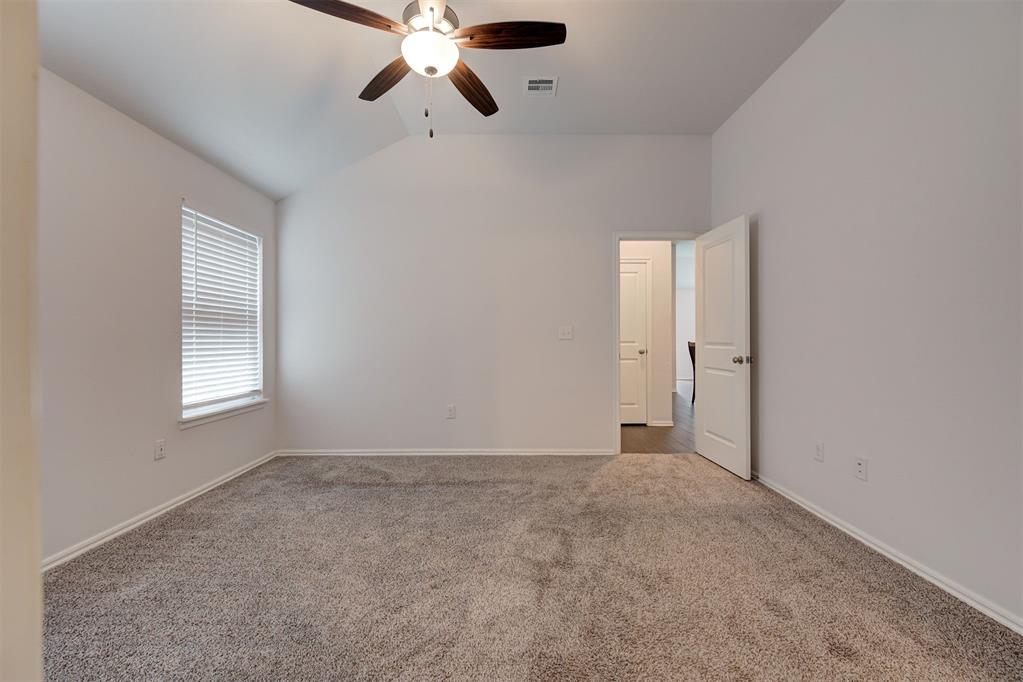 3717 Central Park Drive Property Photo 20