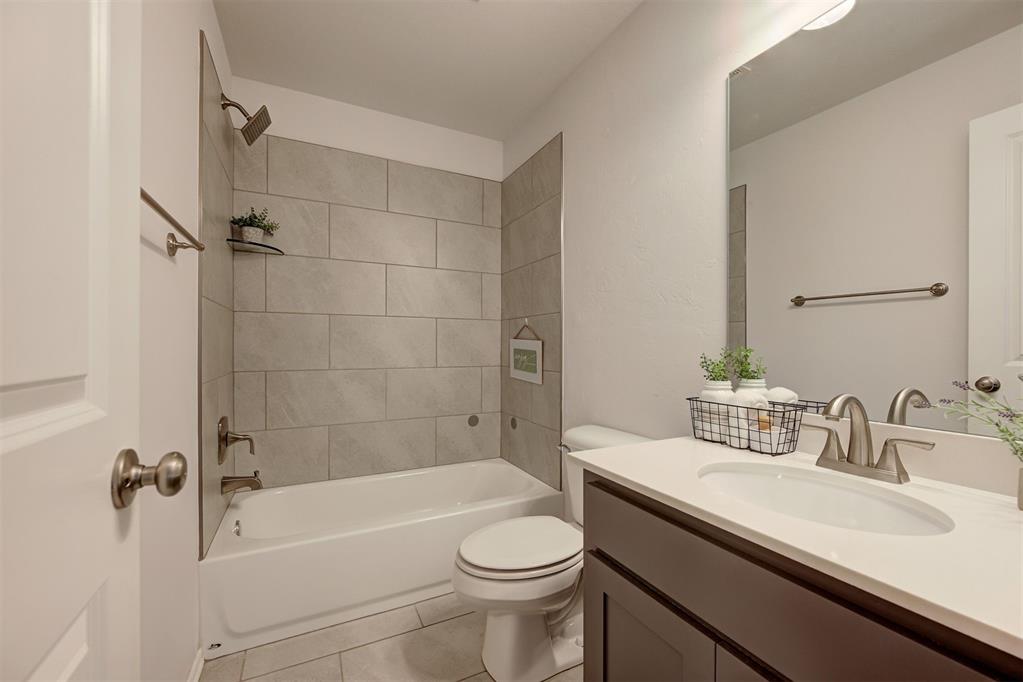 3717 Central Park Drive Property Photo 26