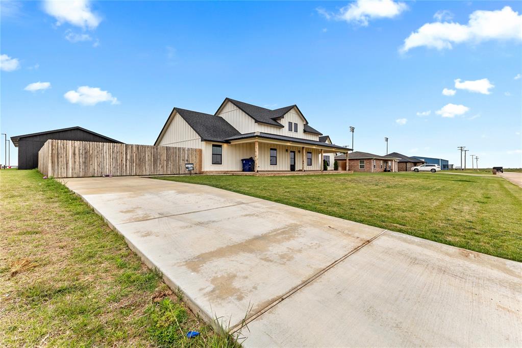 300 Murrel Avenue Property Photo 3