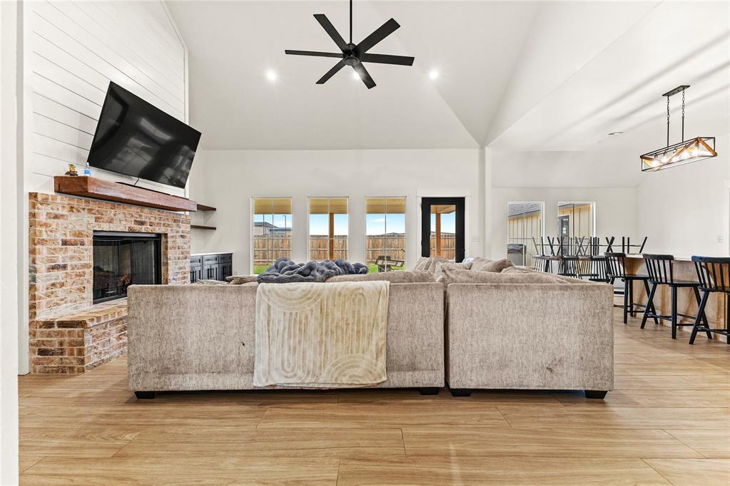 300 Murrel Avenue Property Photo 6