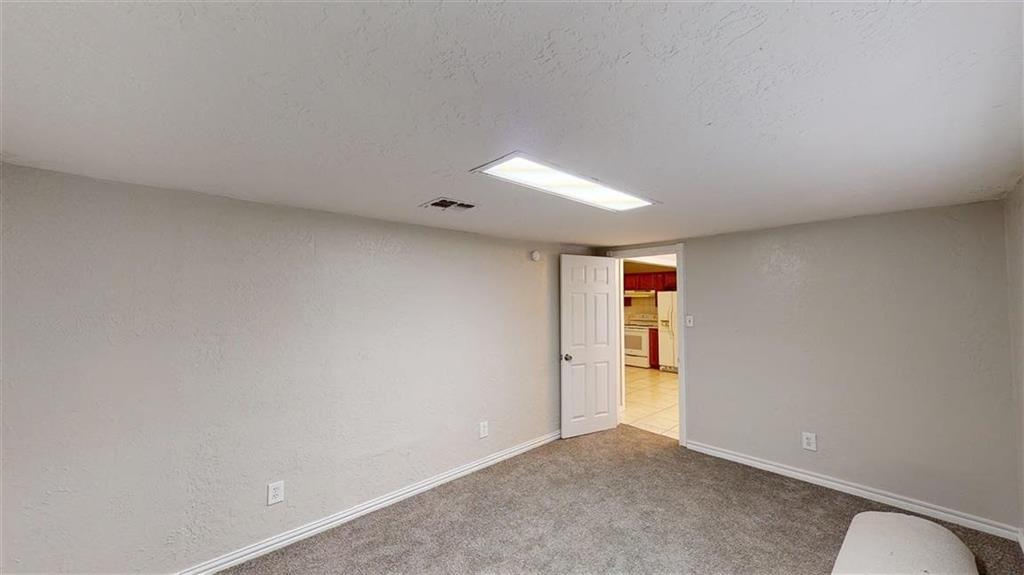 727 Nw 36th Street Property Photo 6