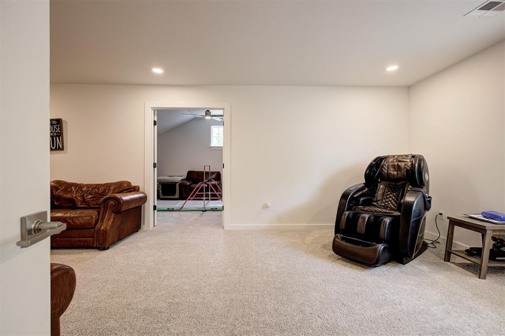 7 Summit Road Property Photo 32