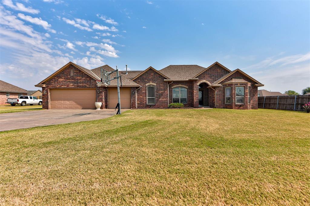 3477 Ne Eastridge Circle Property Photo 1