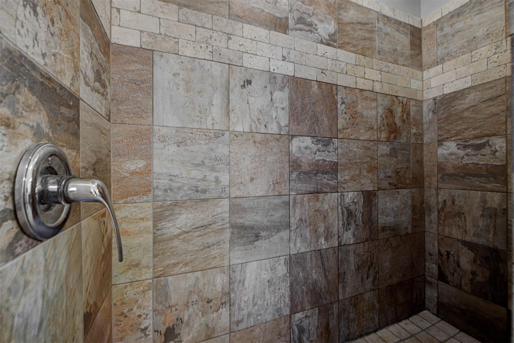 3477 Ne Eastridge Circle Property Photo 28