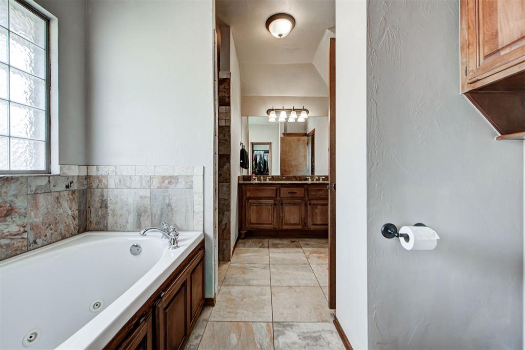 3477 Ne Eastridge Circle Property Photo 31