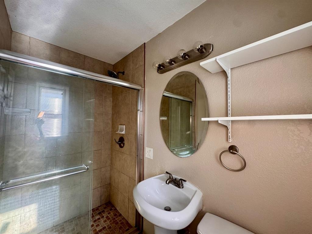 2029 Nw 46th Street Property Photo 10