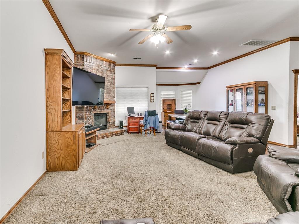 15509 Vicki Drive Property Photo 9