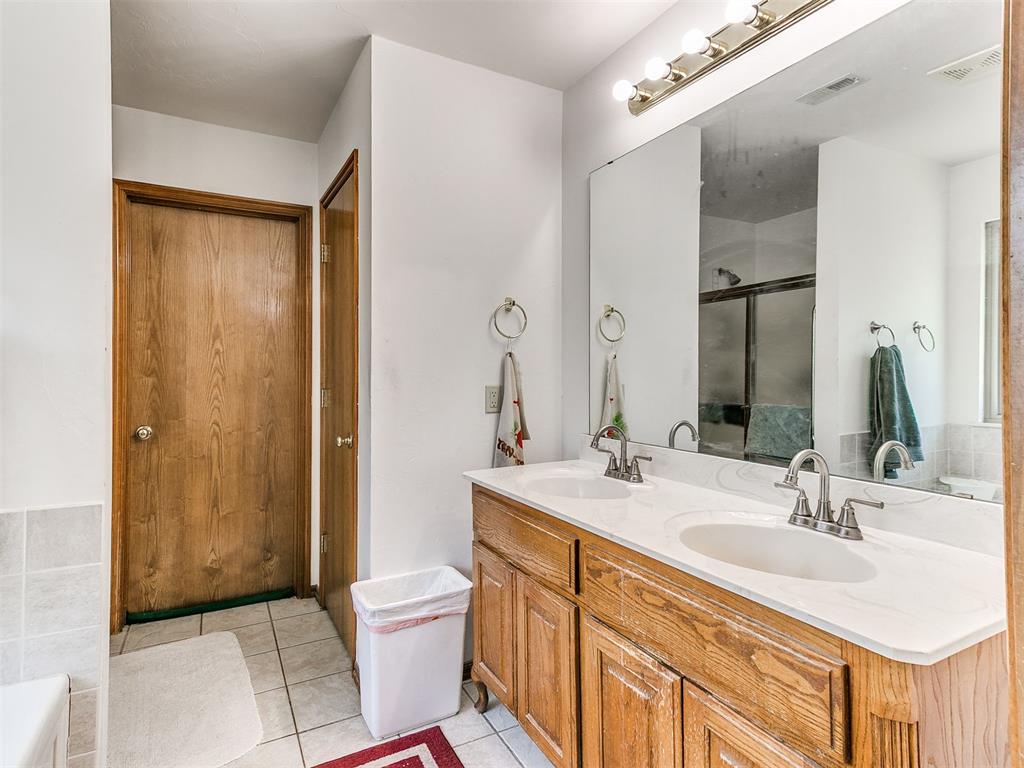 15509 Vicki Drive Property Photo 27