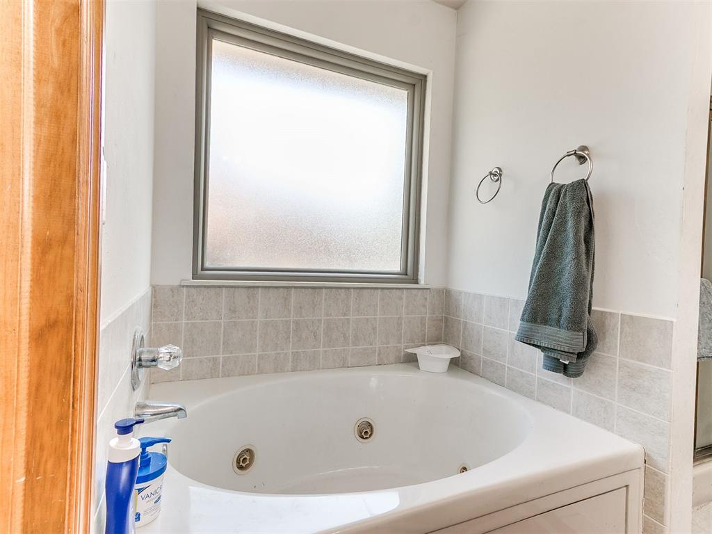 15509 Vicki Drive Property Photo 28