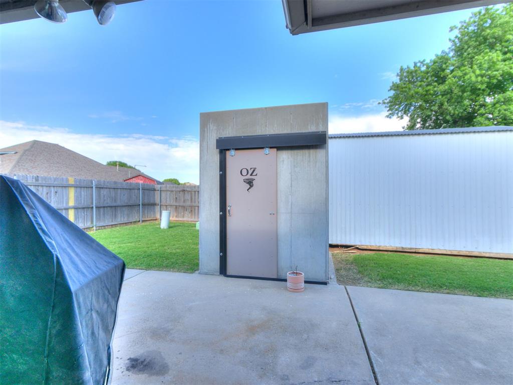 15509 Vicki Drive Property Photo 39