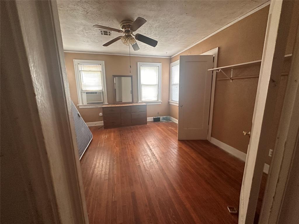 941 Ne 20th Street Property Photo 6