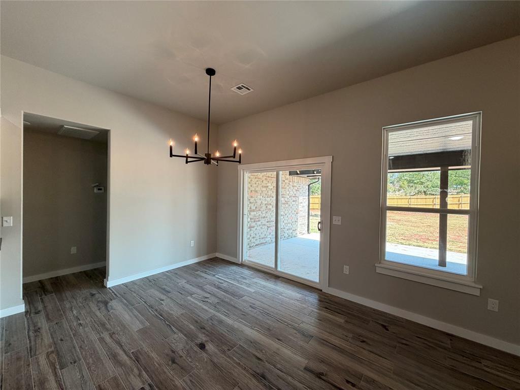 2205 Winter Ridge Road Property Photo 4