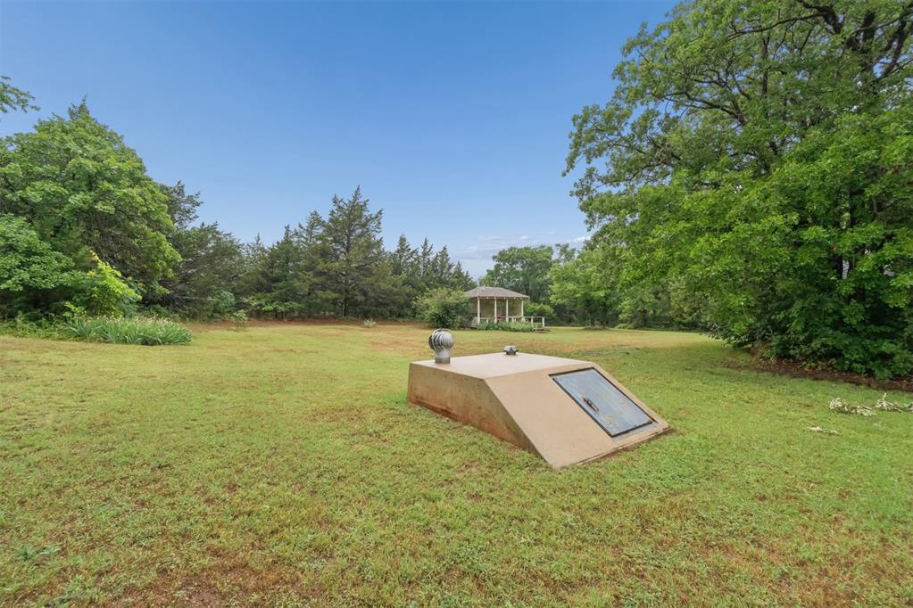 1025 E Triplett Road Property Photo 38