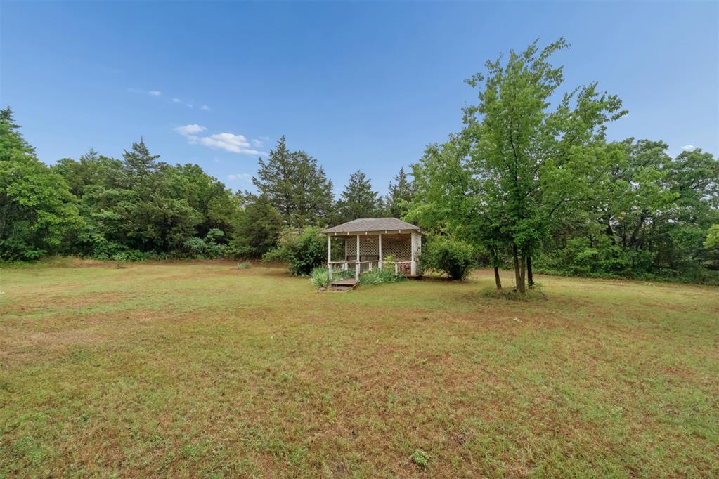 1025 E Triplett Road Property Photo 40