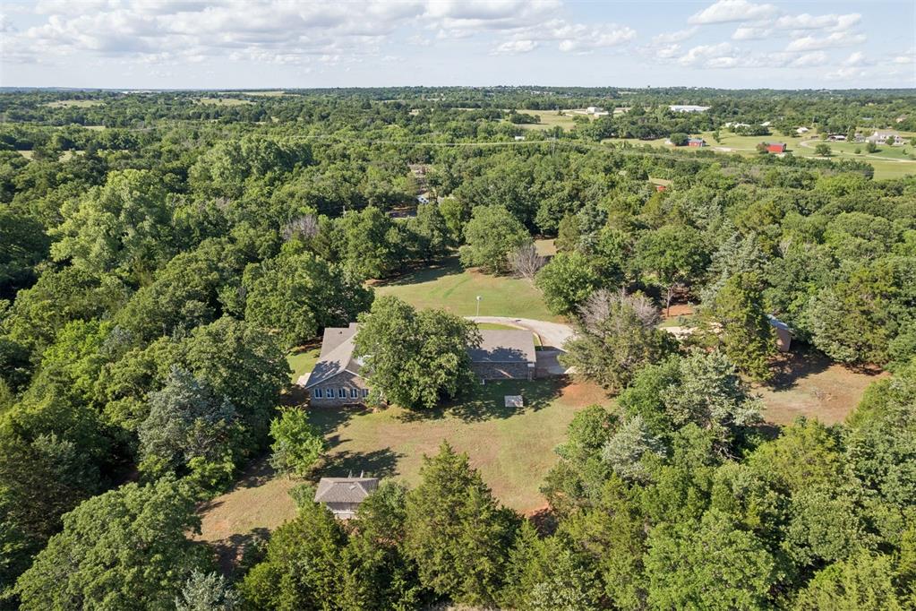 1025 E Triplett Road Property Photo 46