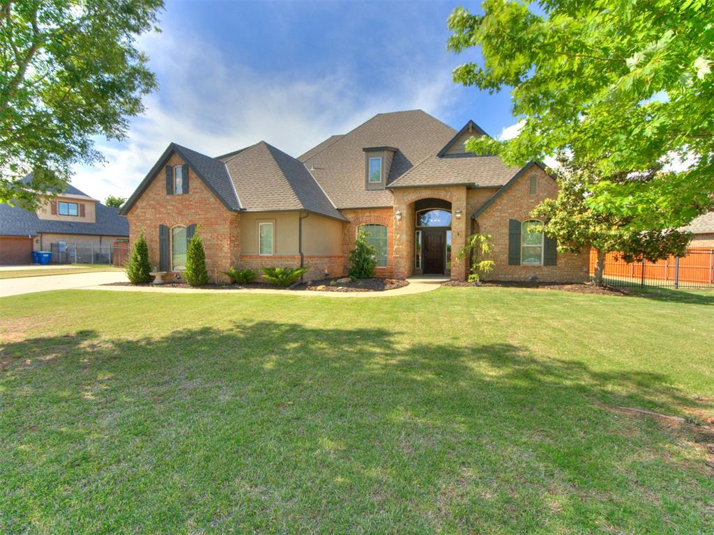 1017 W Camellia Way Property Photo 2