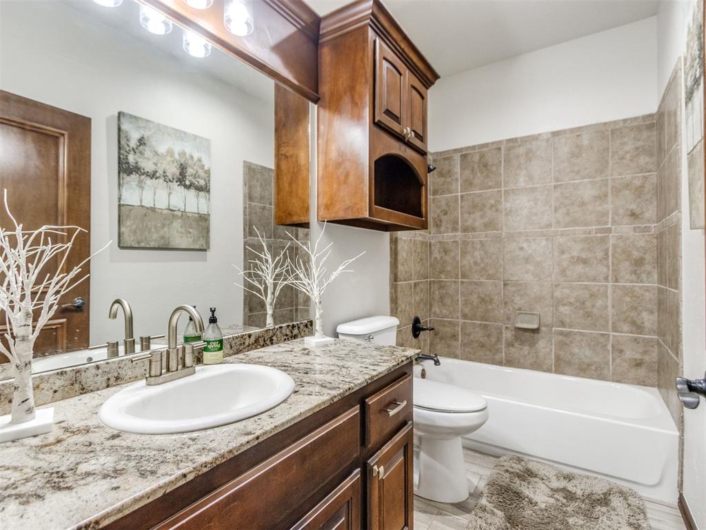 1017 W Camellia Way Property Photo 18