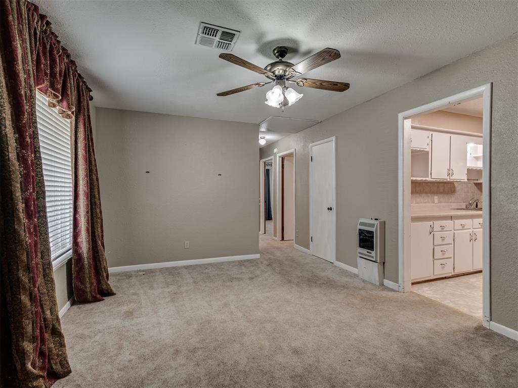 20810 Silver Street Property Photo 7