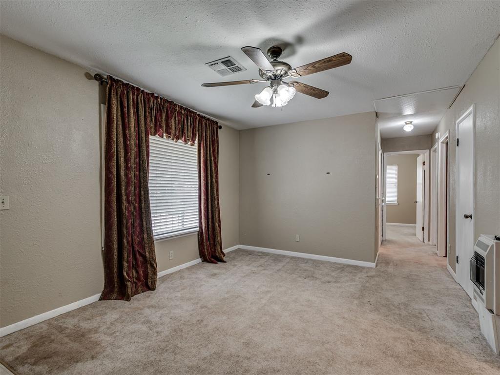 20810 Silver Street Property Photo 8