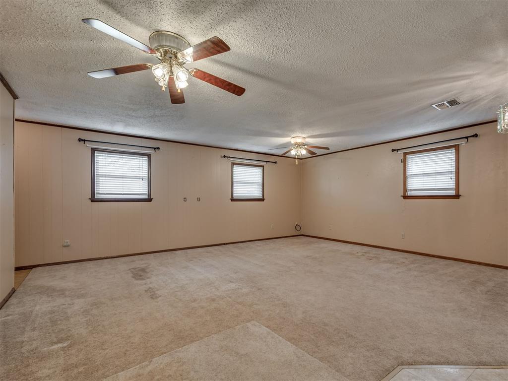 20810 Silver Street Property Photo 14