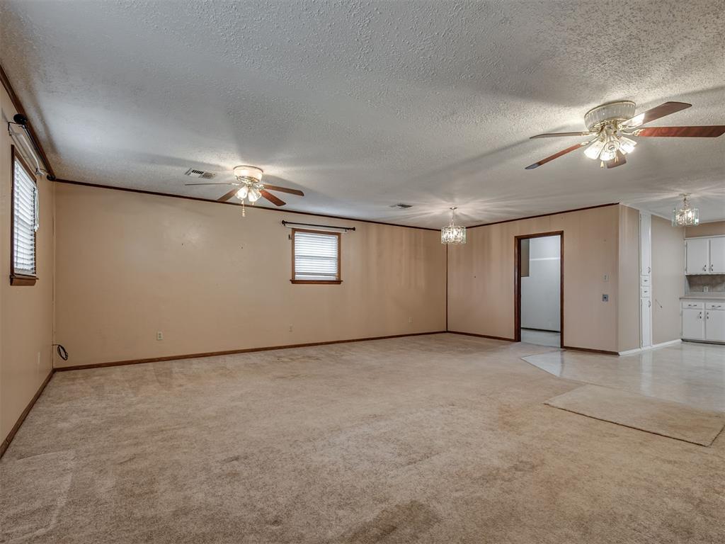 20810 Silver Street Property Photo 15