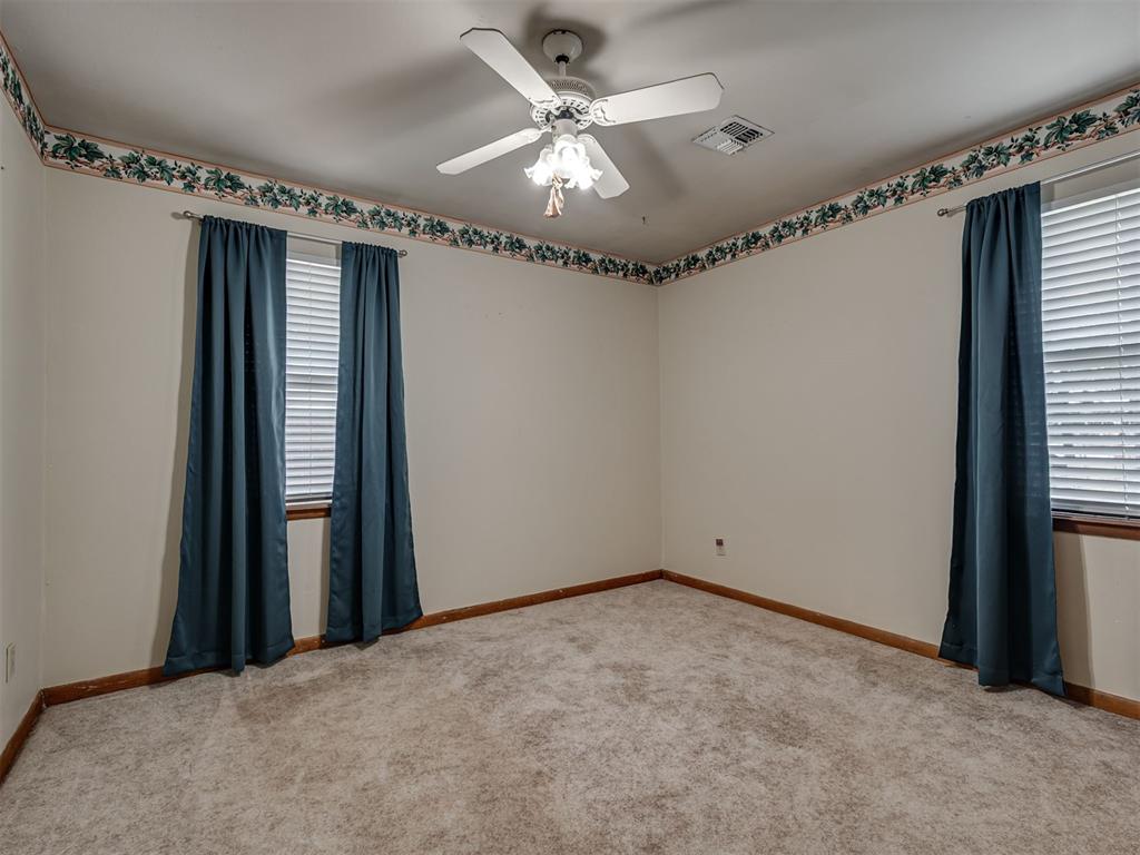 20810 Silver Street Property Photo 23