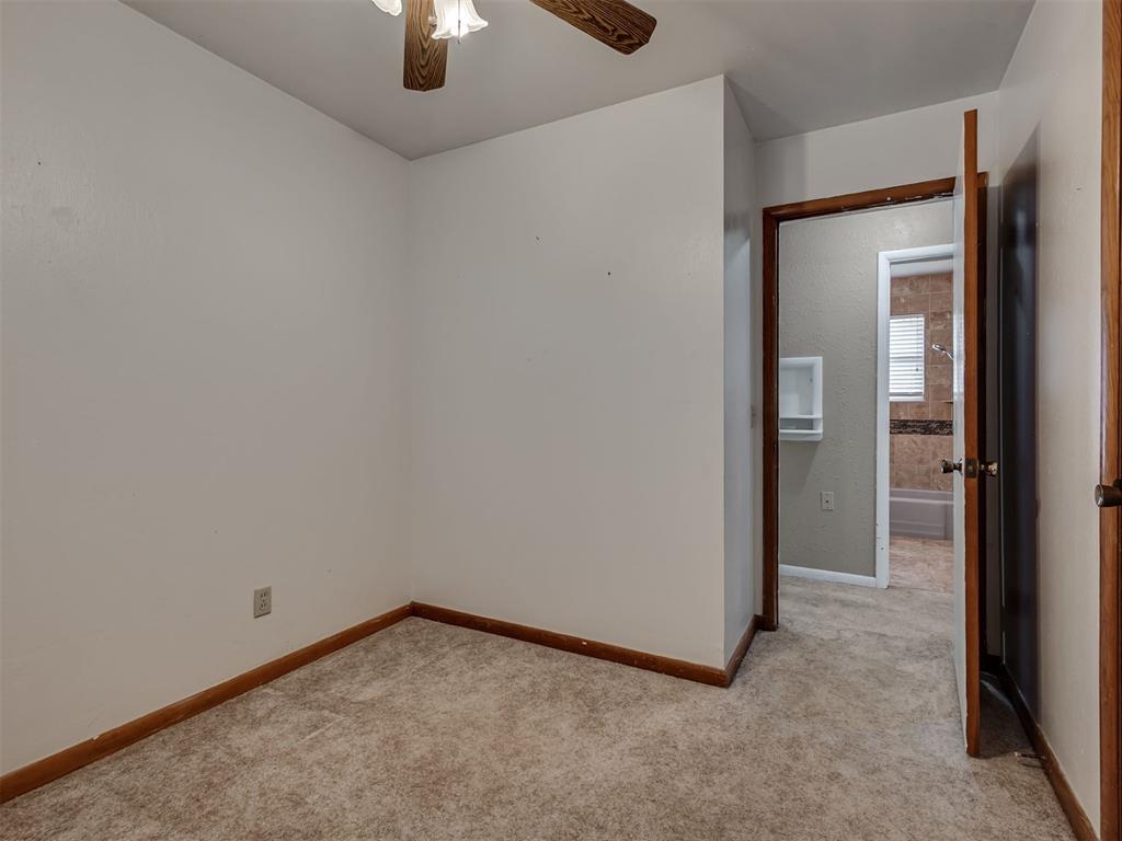 20810 Silver Street Property Photo 27