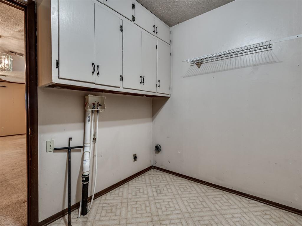 20810 Silver Street Property Photo 29